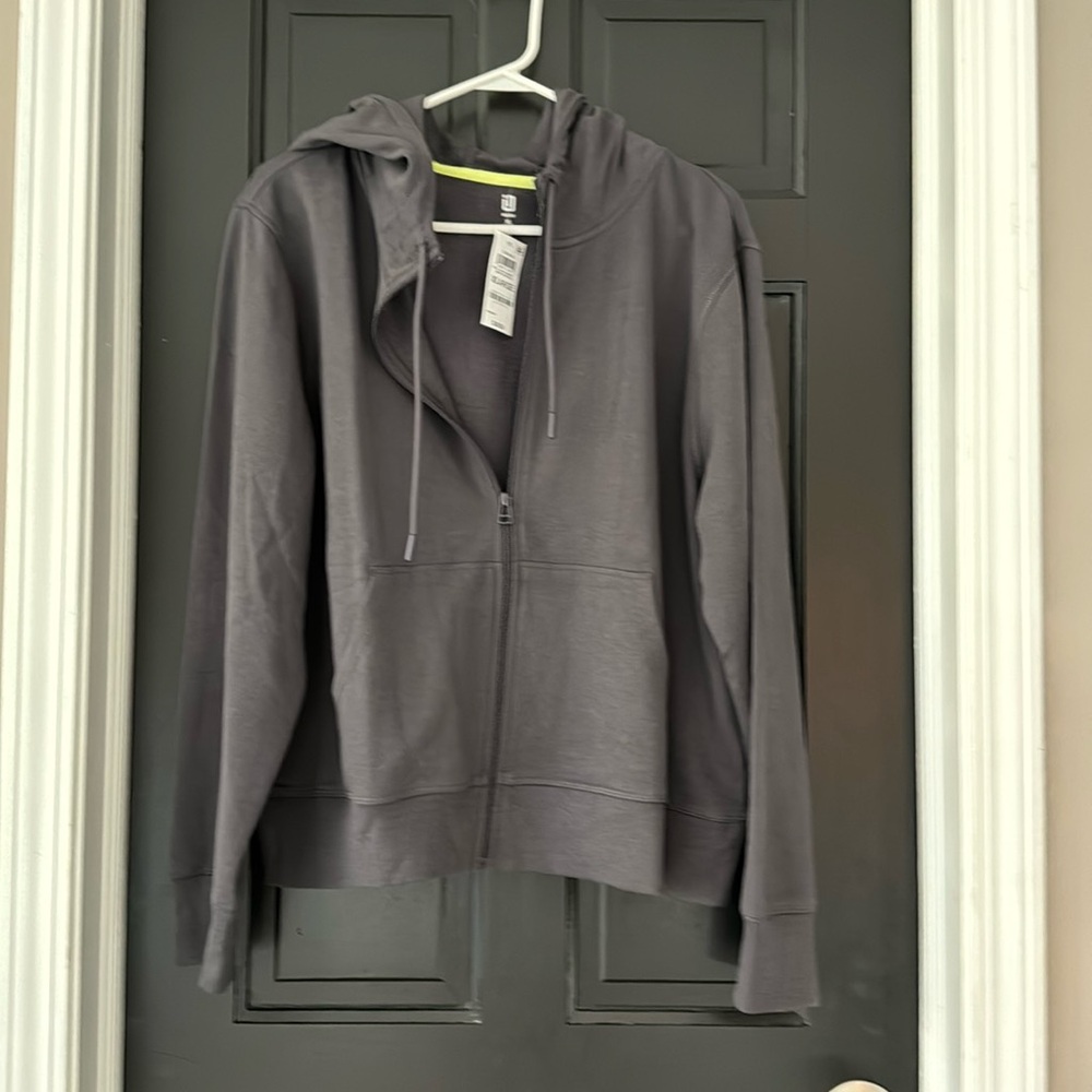 Women’s zip up hoodie NEW